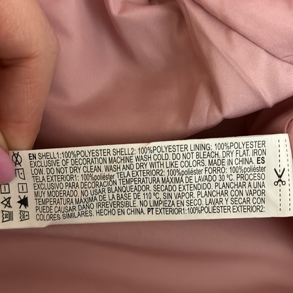 “Amour/Paris” Varsity Jacket Forever 21 - Picture 13 of 13